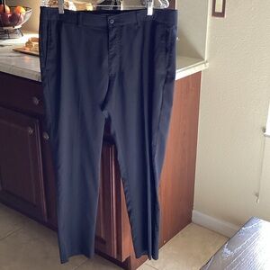 PGA Tour Men's Classic Black Golf Pants